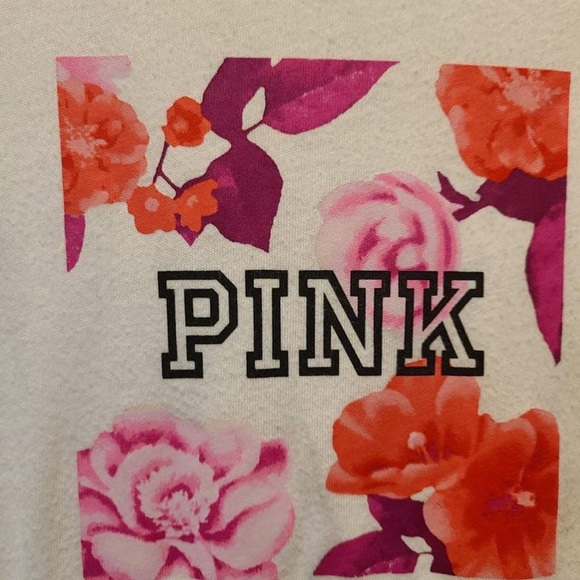 PINK by Victoria Secret T-Shirt - Picture 4 of 4
